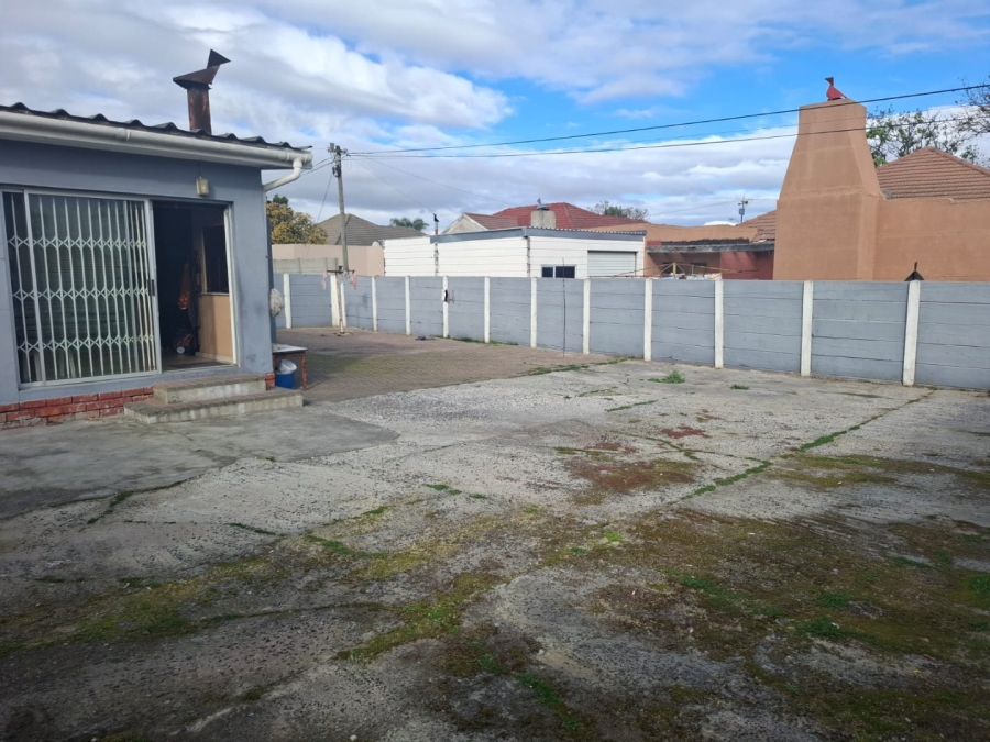 3 Bedroom Property for Sale in Parow Valley Western Cape